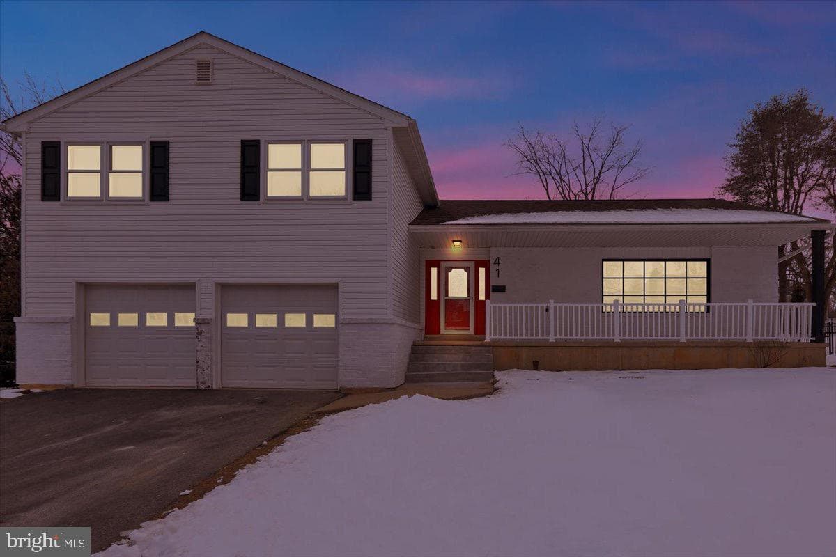 41 Dorchester Drive photo 3