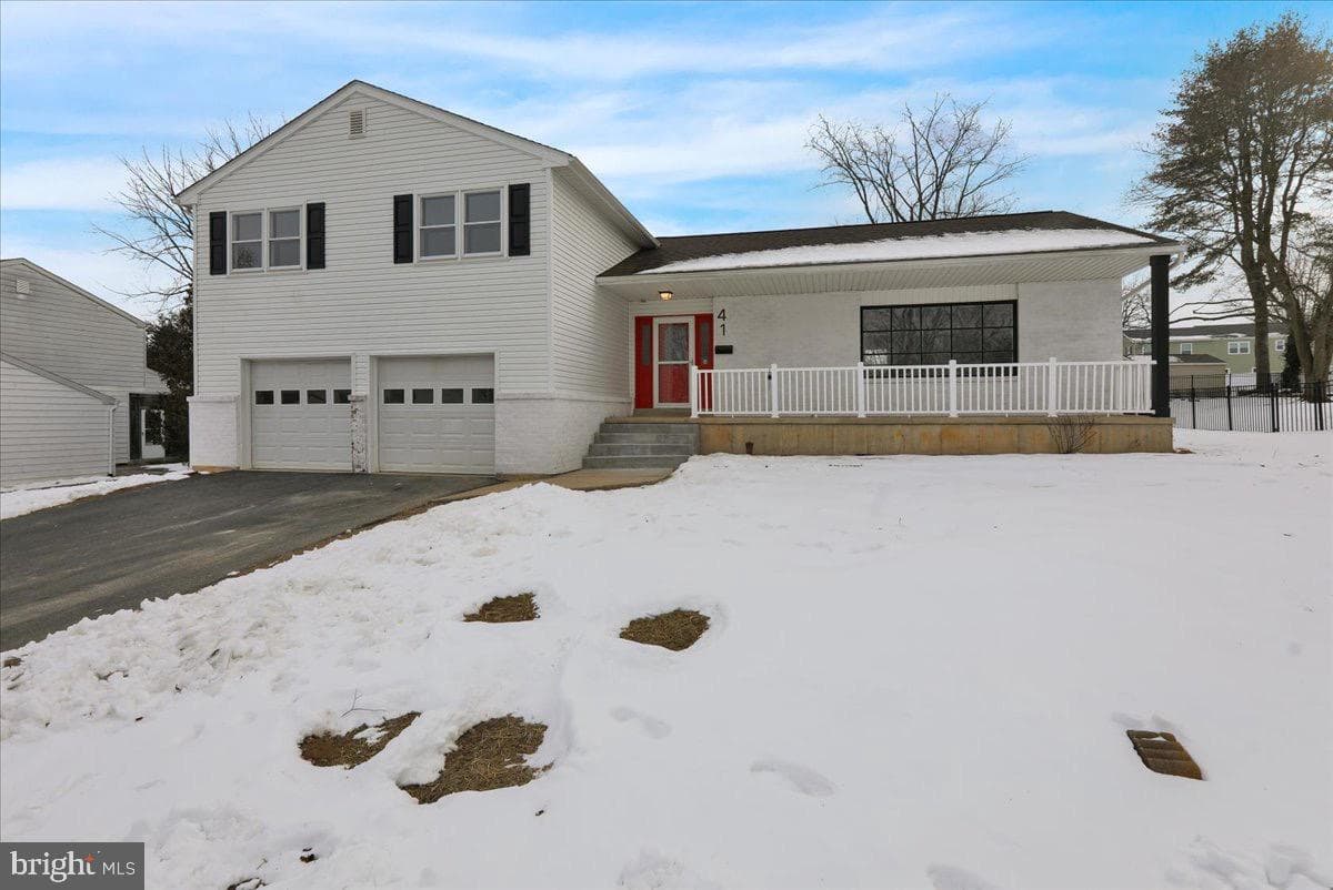 41 Dorchester Drive photo 4
