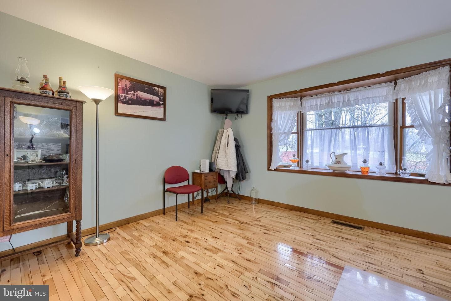 258 Beavers Road photo 10