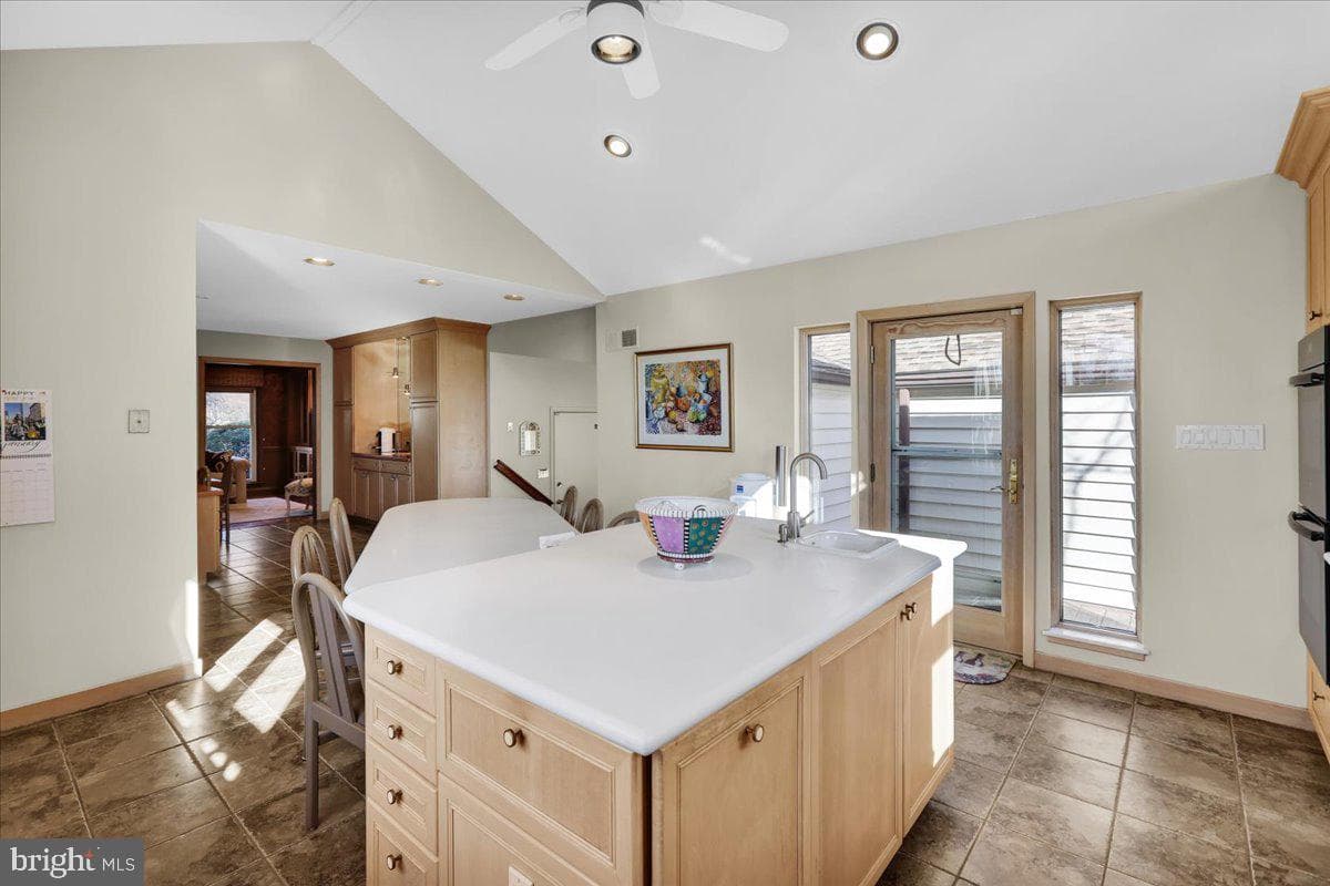 15 Courtleigh Place photo 15