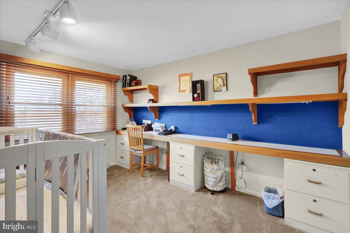 15 Courtleigh Place photo 25