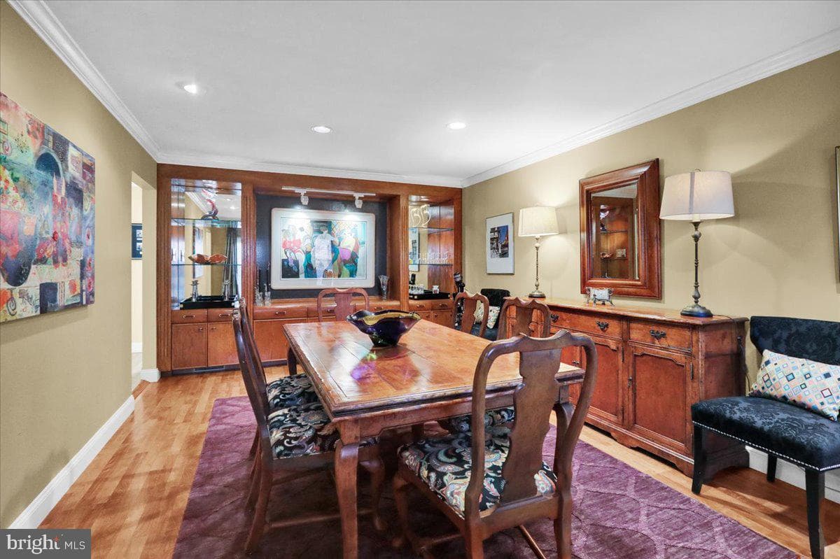15 Courtleigh Place photo 3