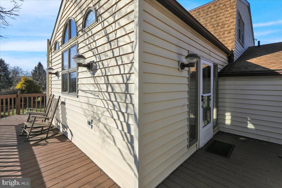 15 Courtleigh Place photo 42