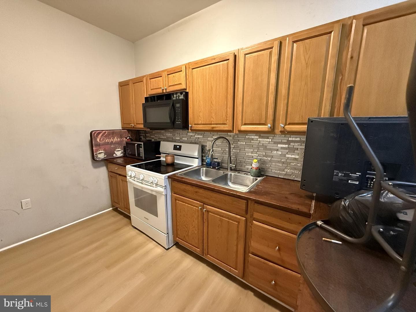 1159 Muhlenberg Street photo 5