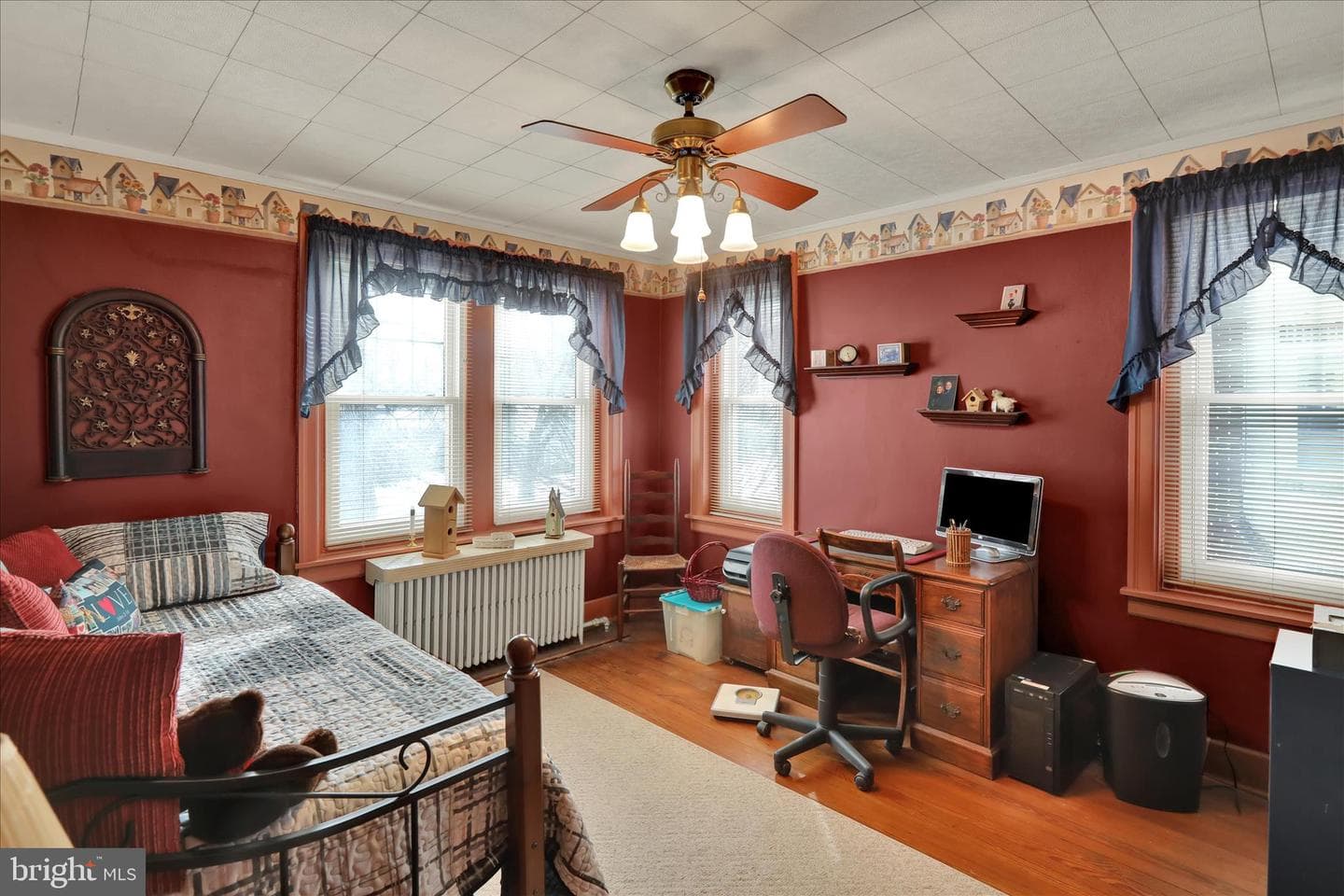 1415 Delaware Avenue photo 18