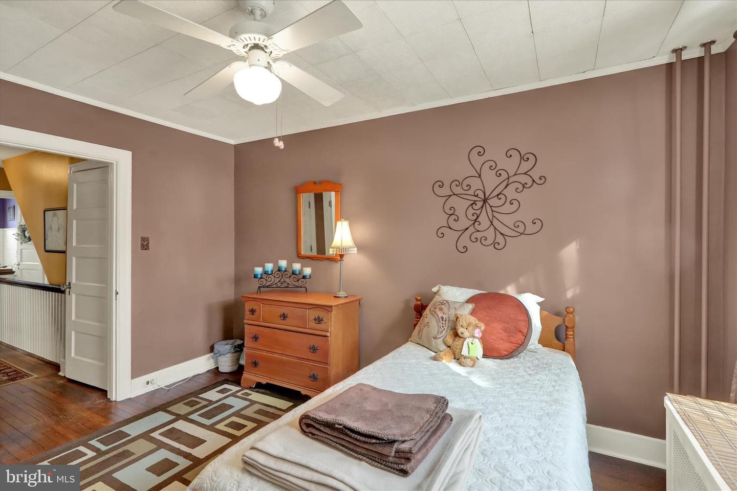 1415 Delaware Avenue photo 21