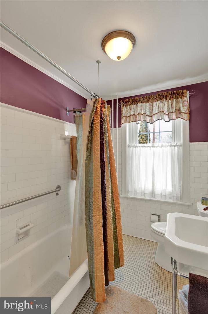 1415 Delaware Avenue photo 24