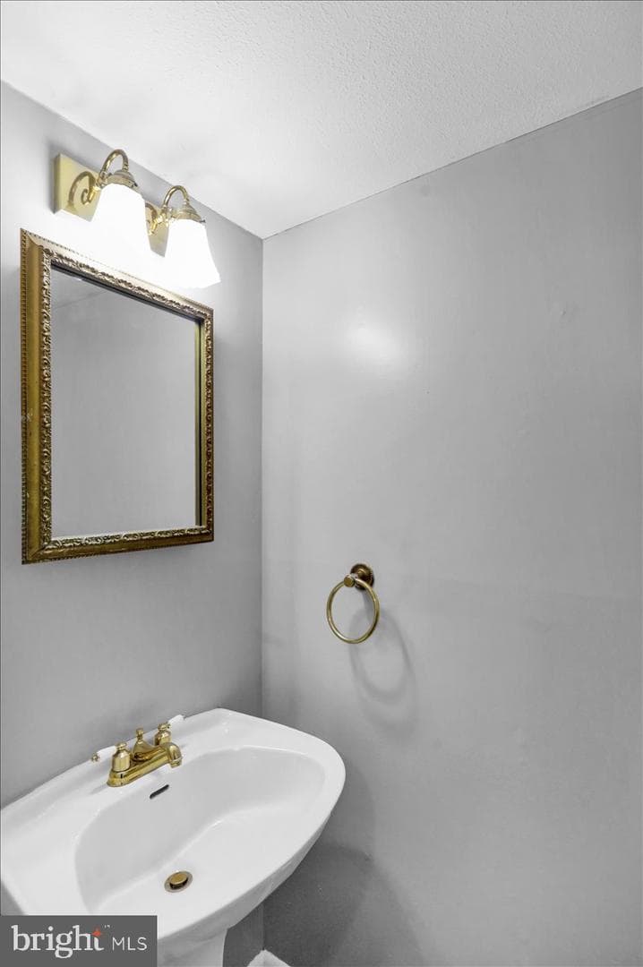 204 High Blvd photo 21