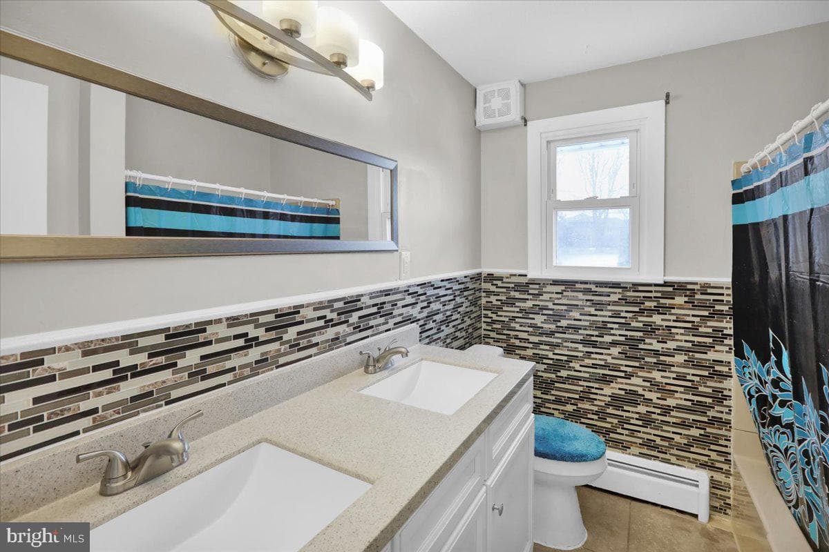 204 High Blvd photo 26