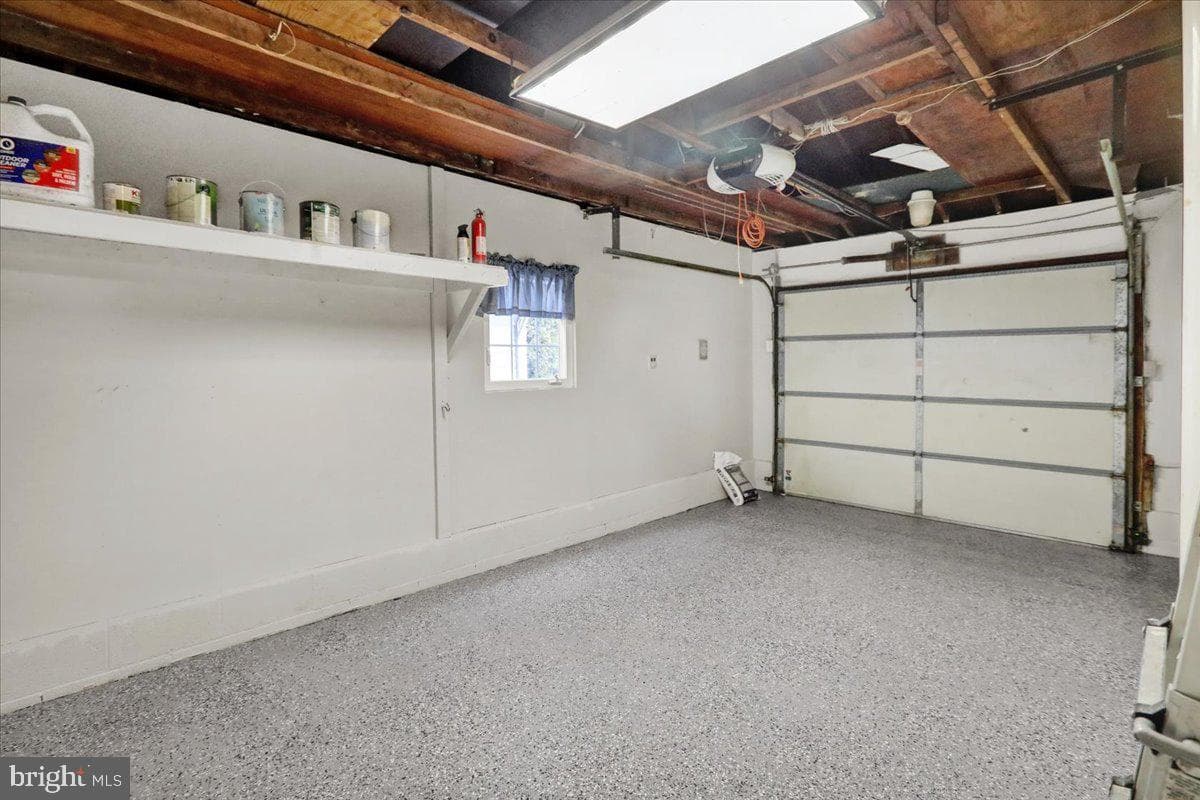 204 High Blvd photo 37