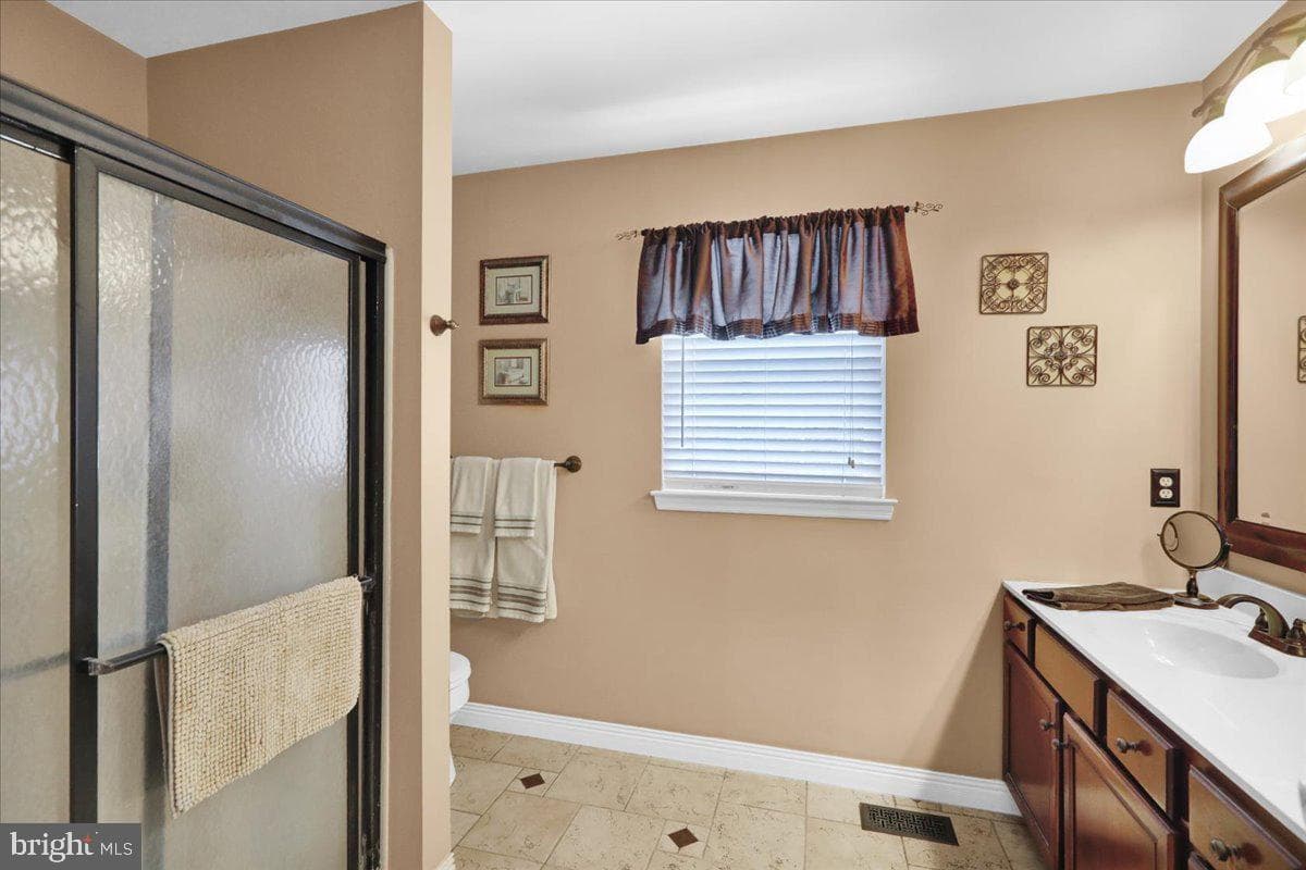 6 Lenape Drive photo 27