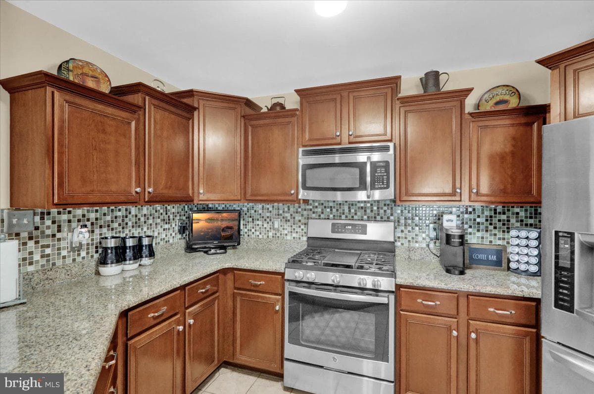 6 Lenape Drive photo 7