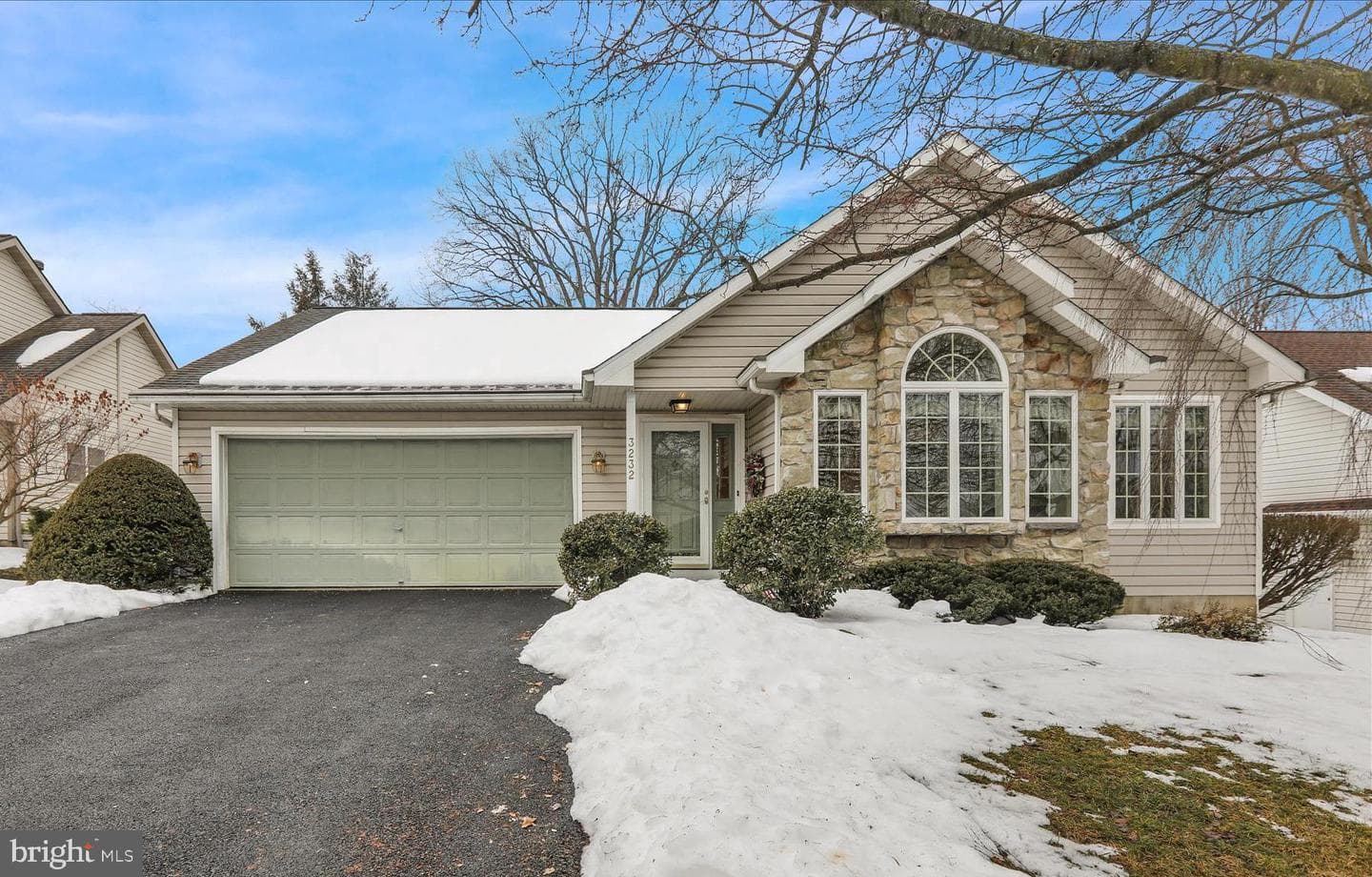 3232 Garfield Avenue photo 1