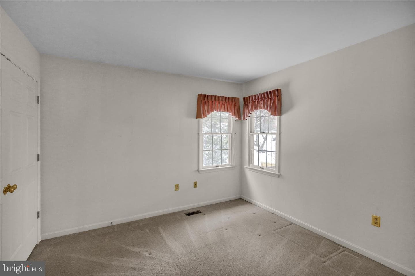 3232 Garfield Avenue photo 15