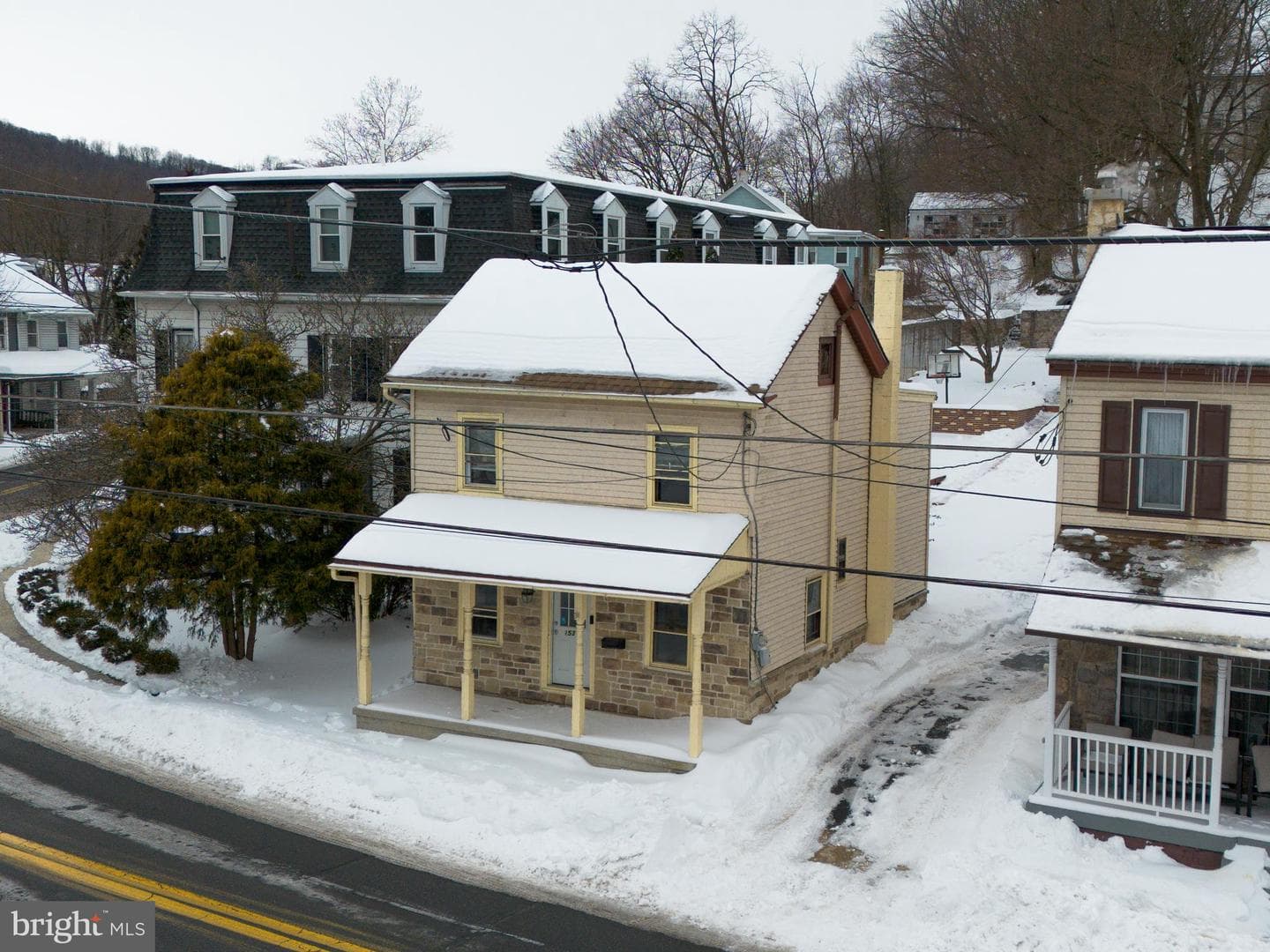153 E Wyomissing Avenue photo 2