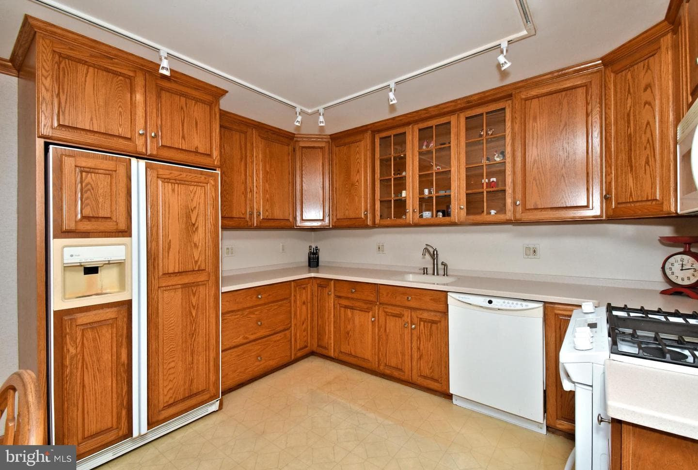451 Silver Brook Drive photo 10