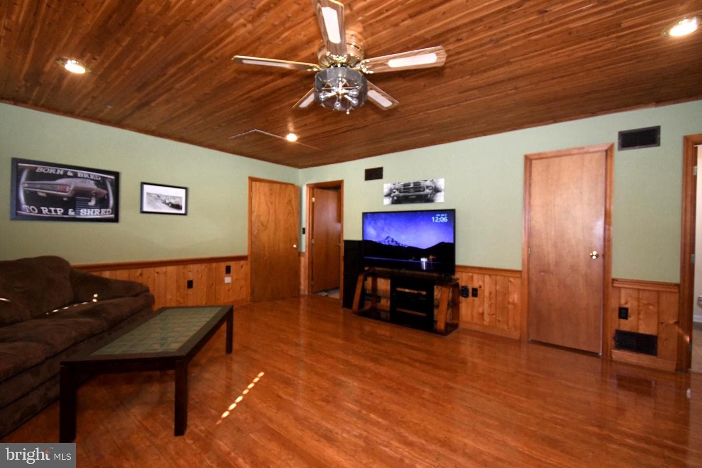 451 Silver Brook Drive photo 16