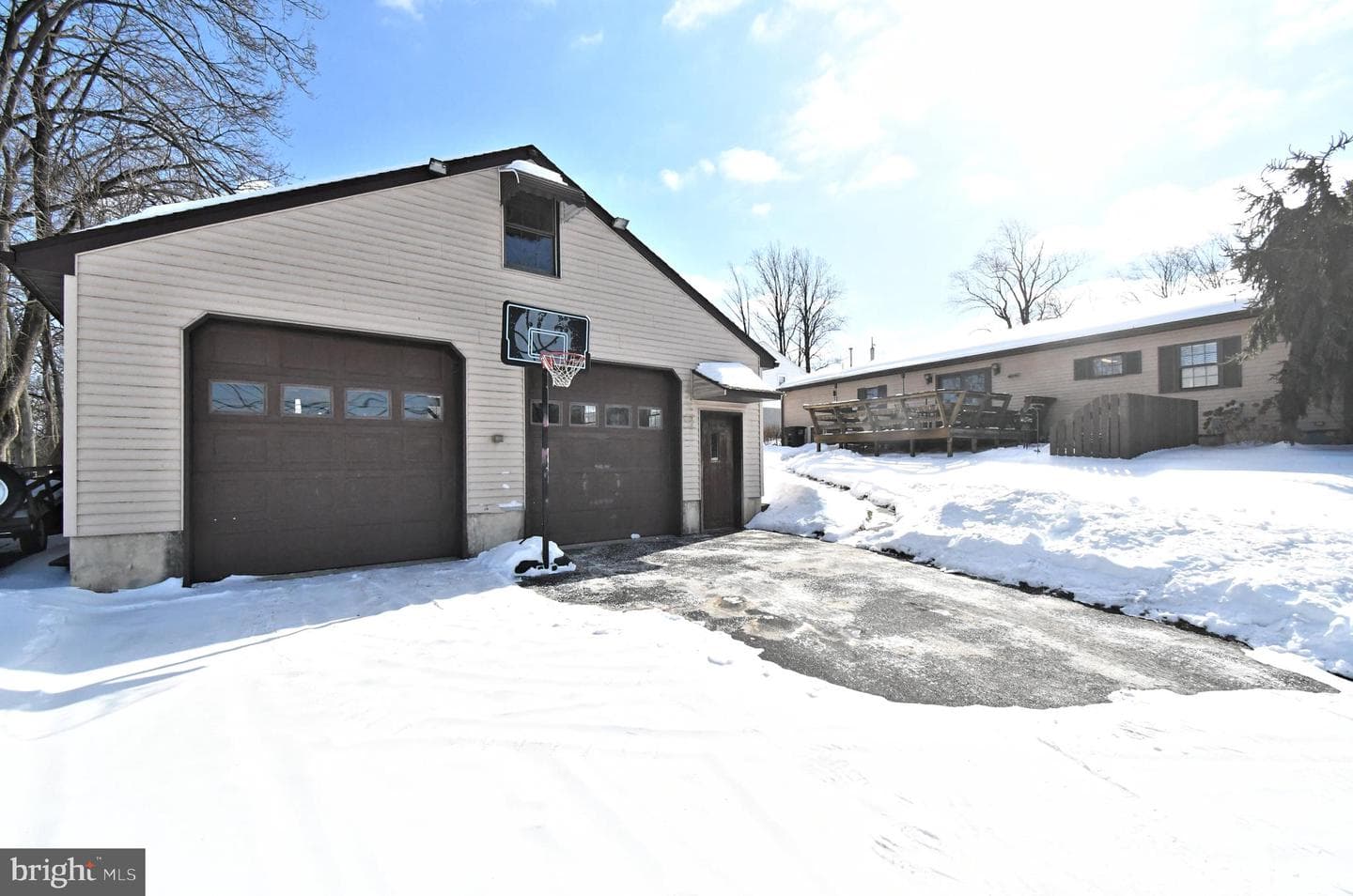 451 Silver Brook Drive photo 32