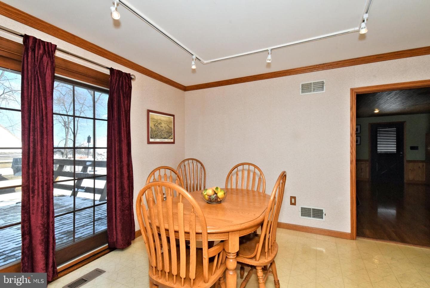 451 Silver Brook Drive photo 8