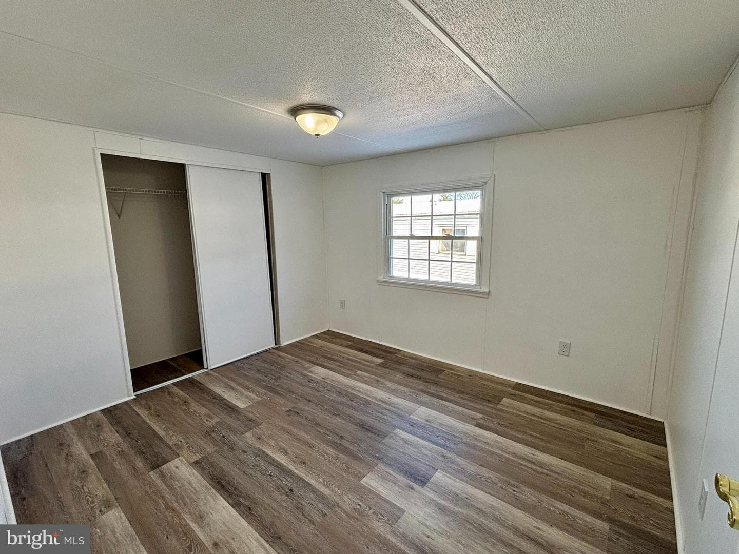 1004 Heath Avenue photo 16
