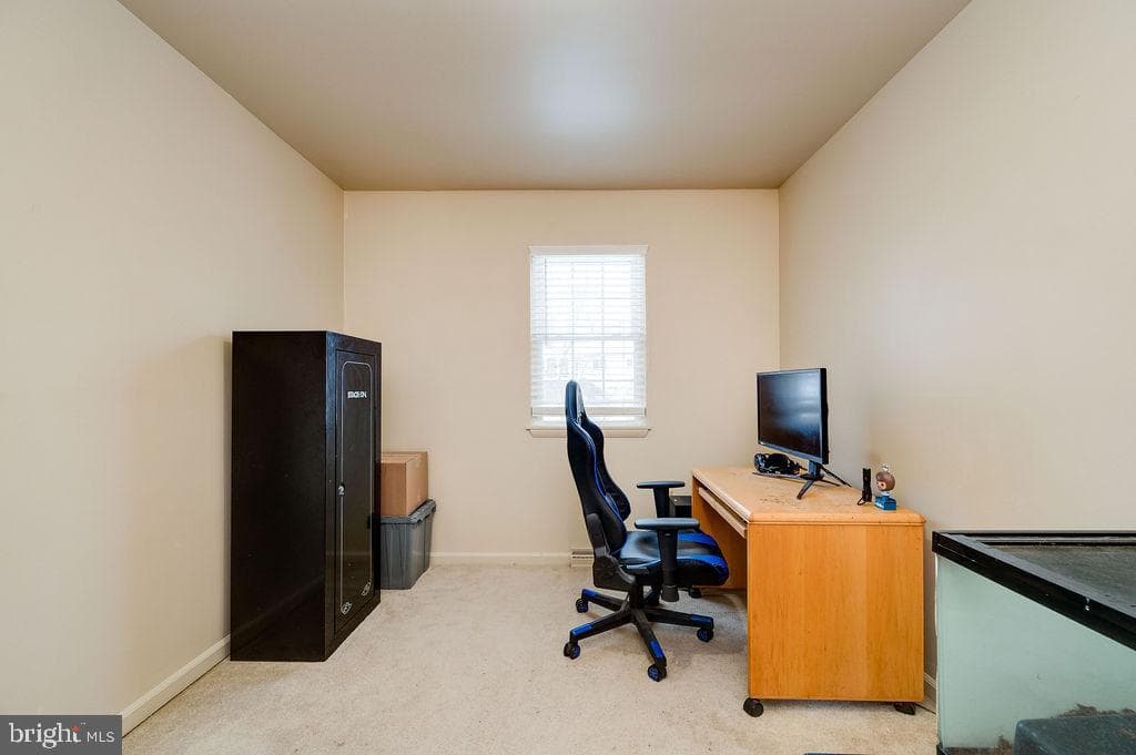 71 Winchester Court photo 15