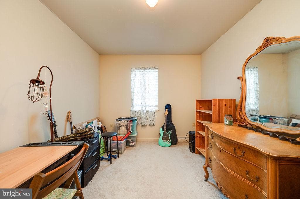 71 Winchester Court photo 18