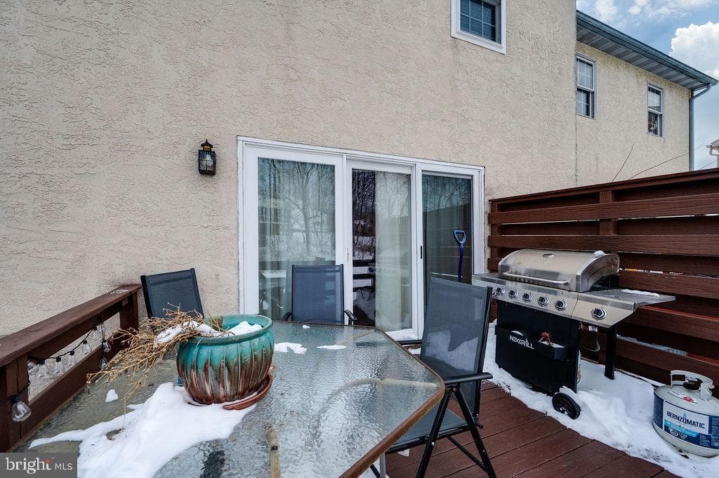 71 Winchester Court photo 30