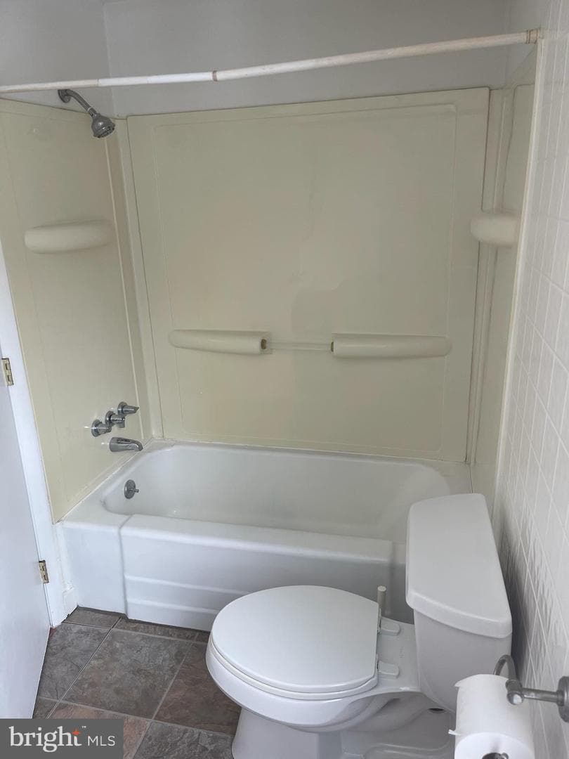108 Poplar Road photo 23