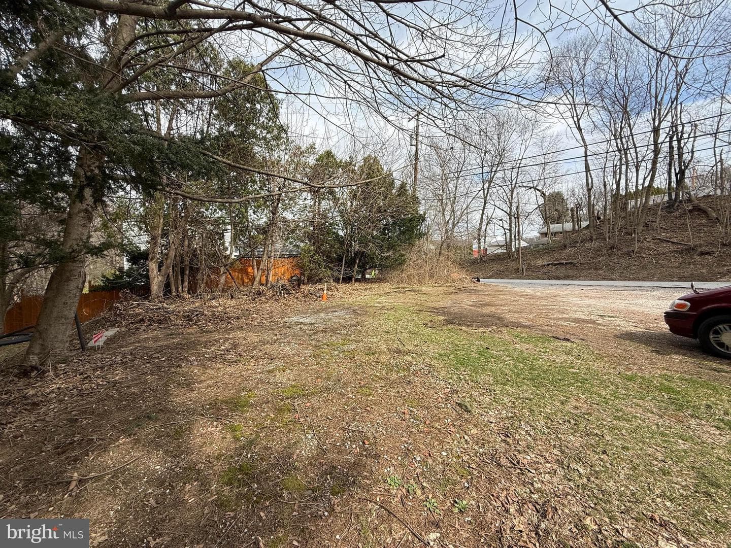 108 Poplar Road photo 32