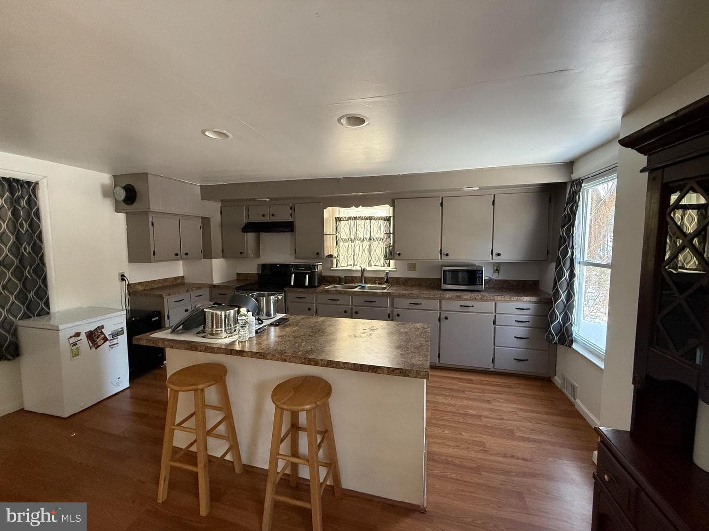 108 Poplar Road photo 5