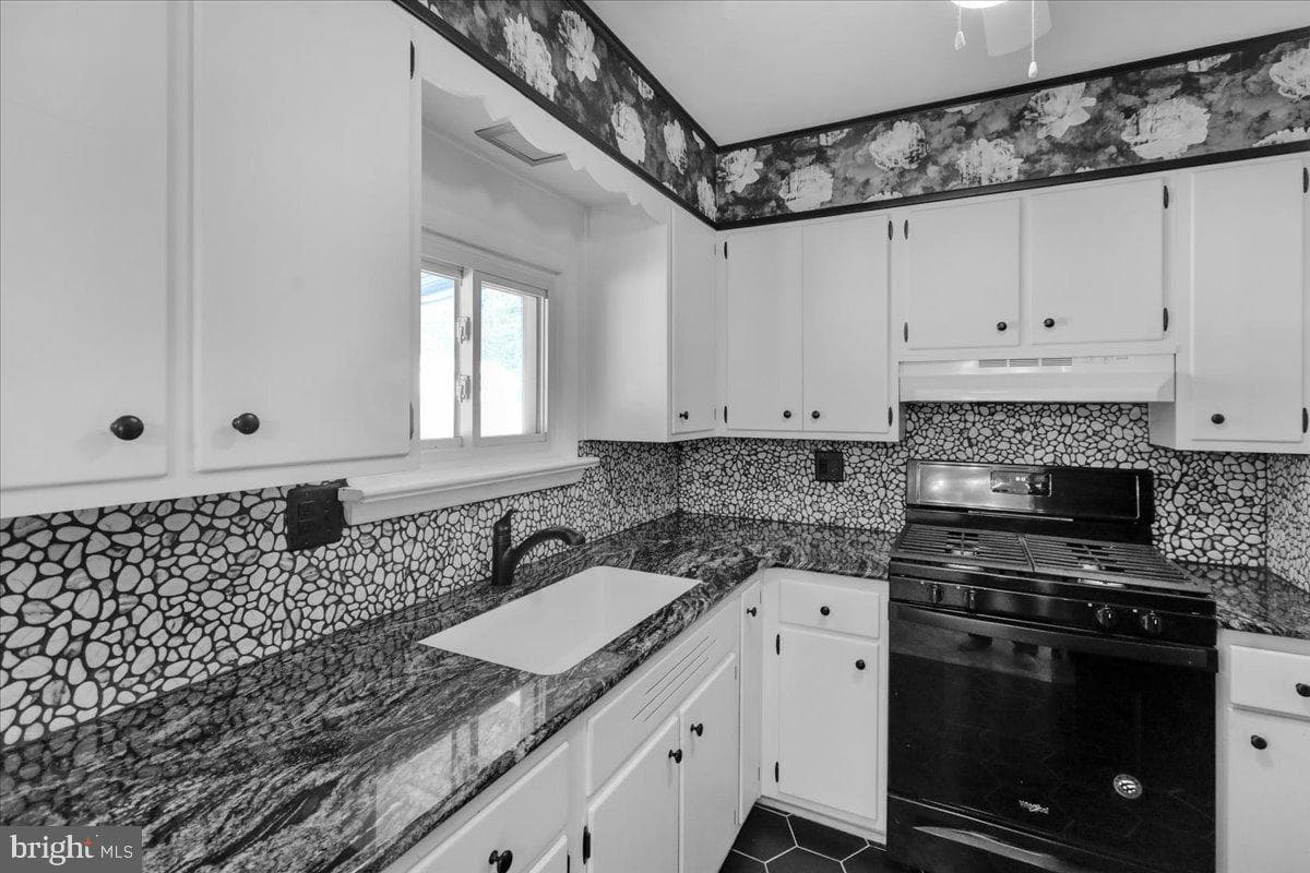3375 North Street photo 10