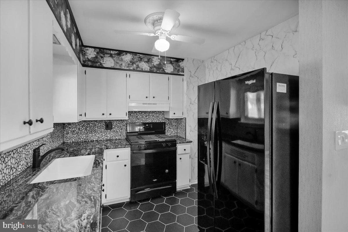 3375 North Street photo 11