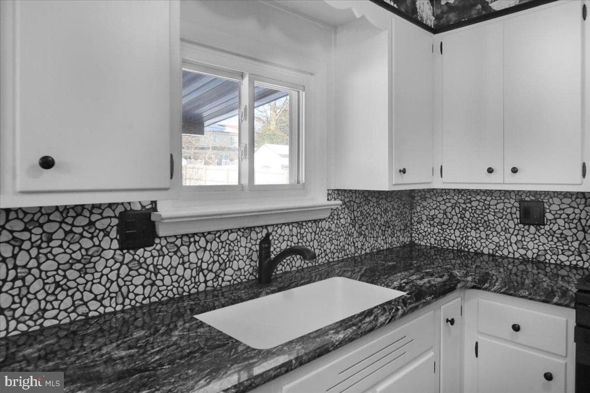 3375 North Street photo 12