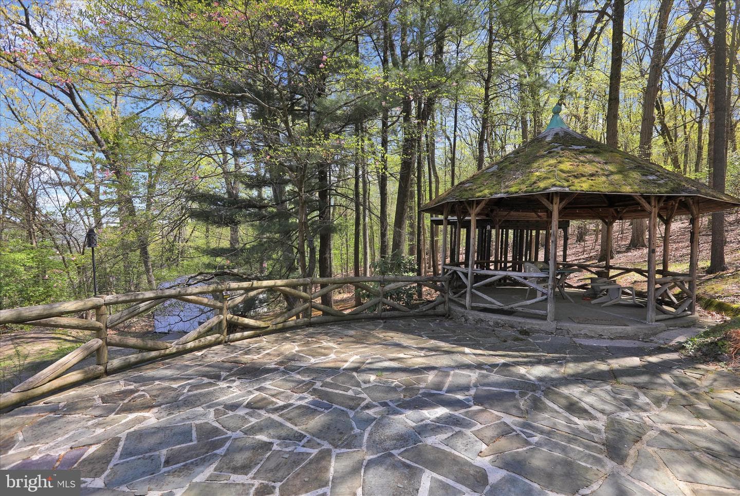2422 Highland Avenue photo 6