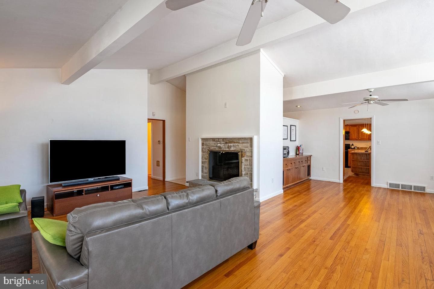 1519 Meadowlark Road photo 5