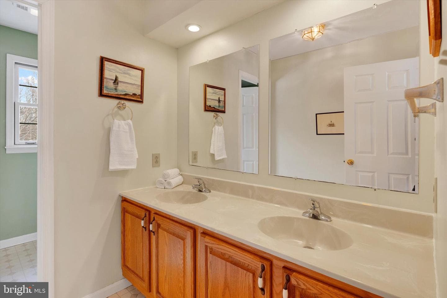 1018 Hartman Road photo 37
