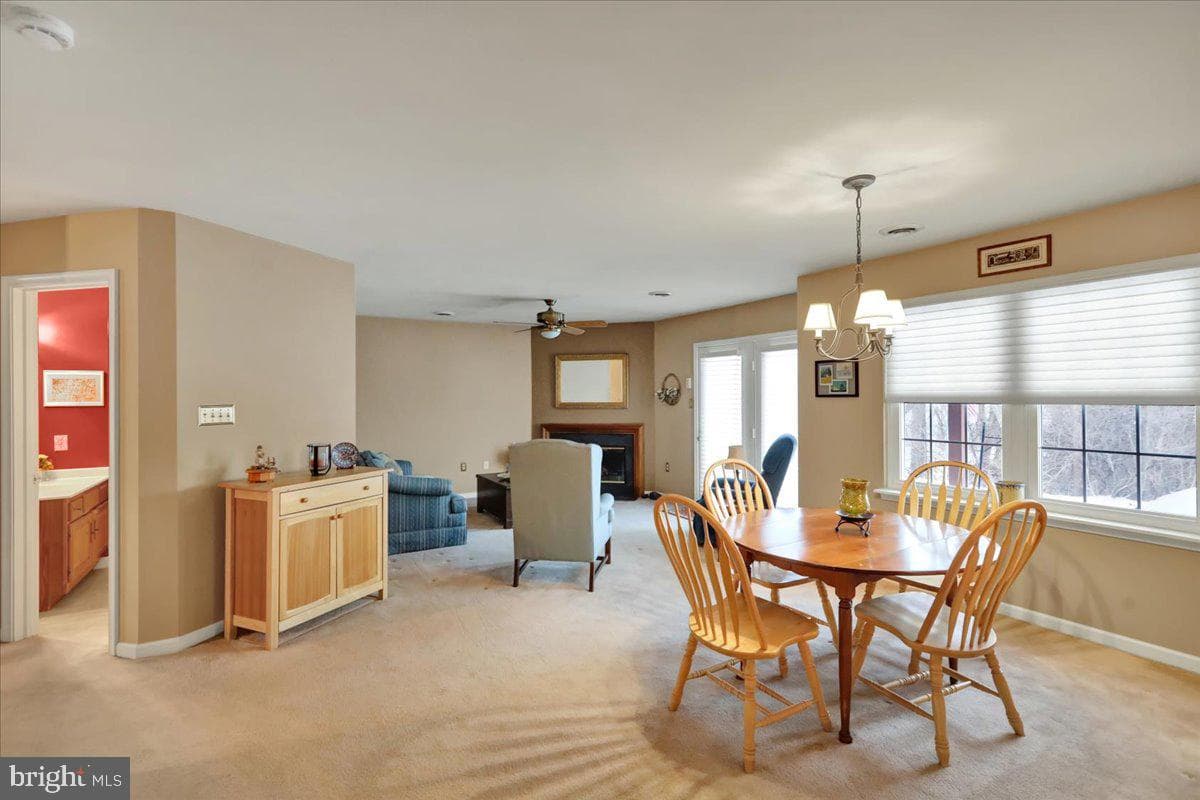 152 Heather Lane photo 5