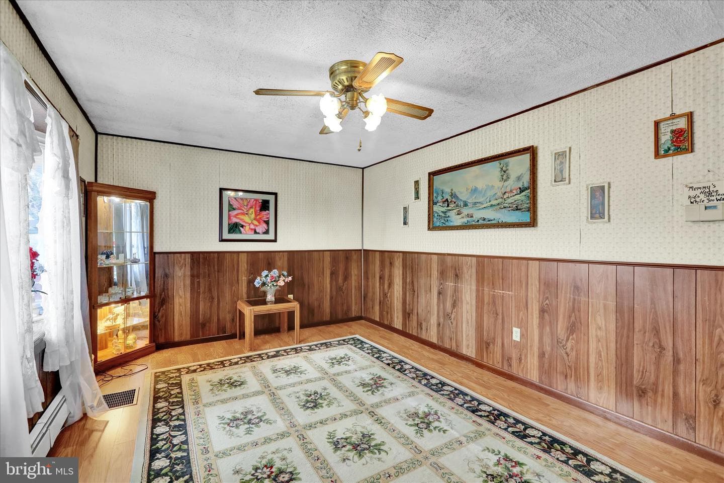148 Hoch Avenue photo 5
