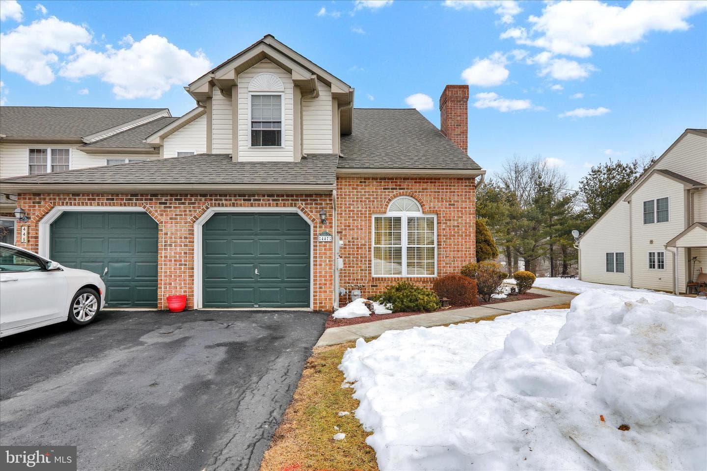 447 Epsilon Drive photo 35