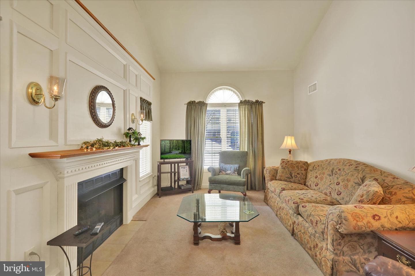 447 Epsilon Drive photo 38