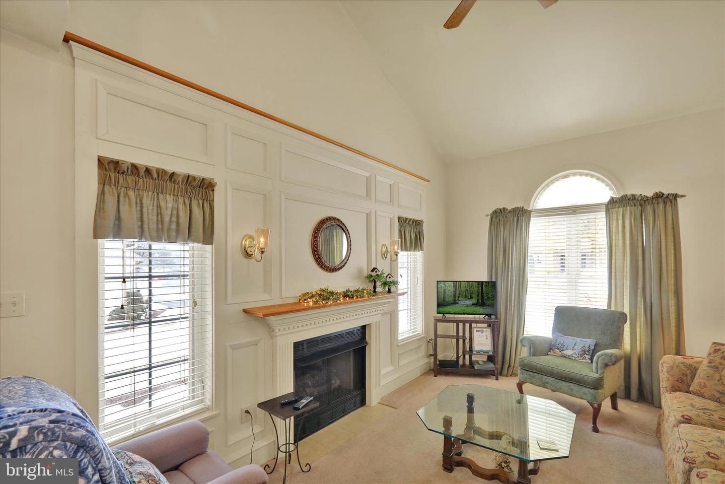 447 Epsilon Drive photo 39