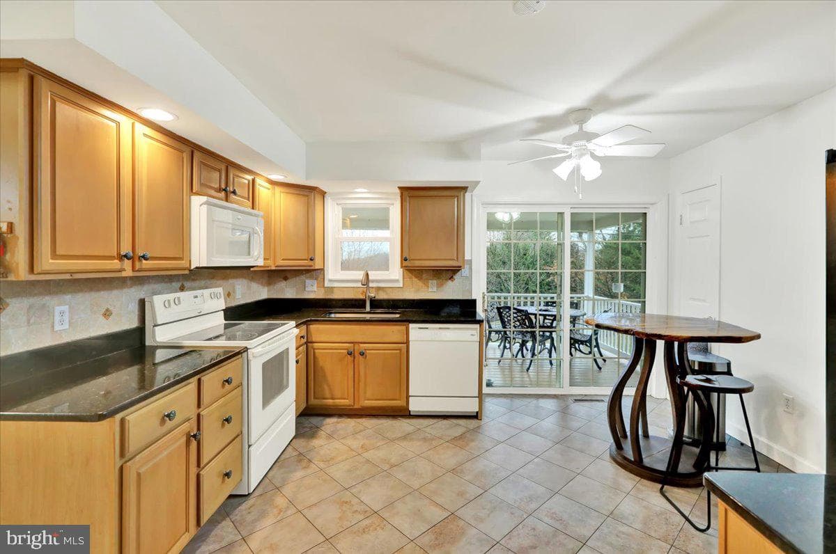780 Corbit Drive photo 9