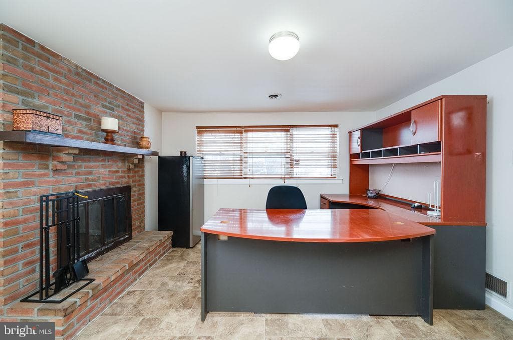 31 Hearthstone Drive photo 18