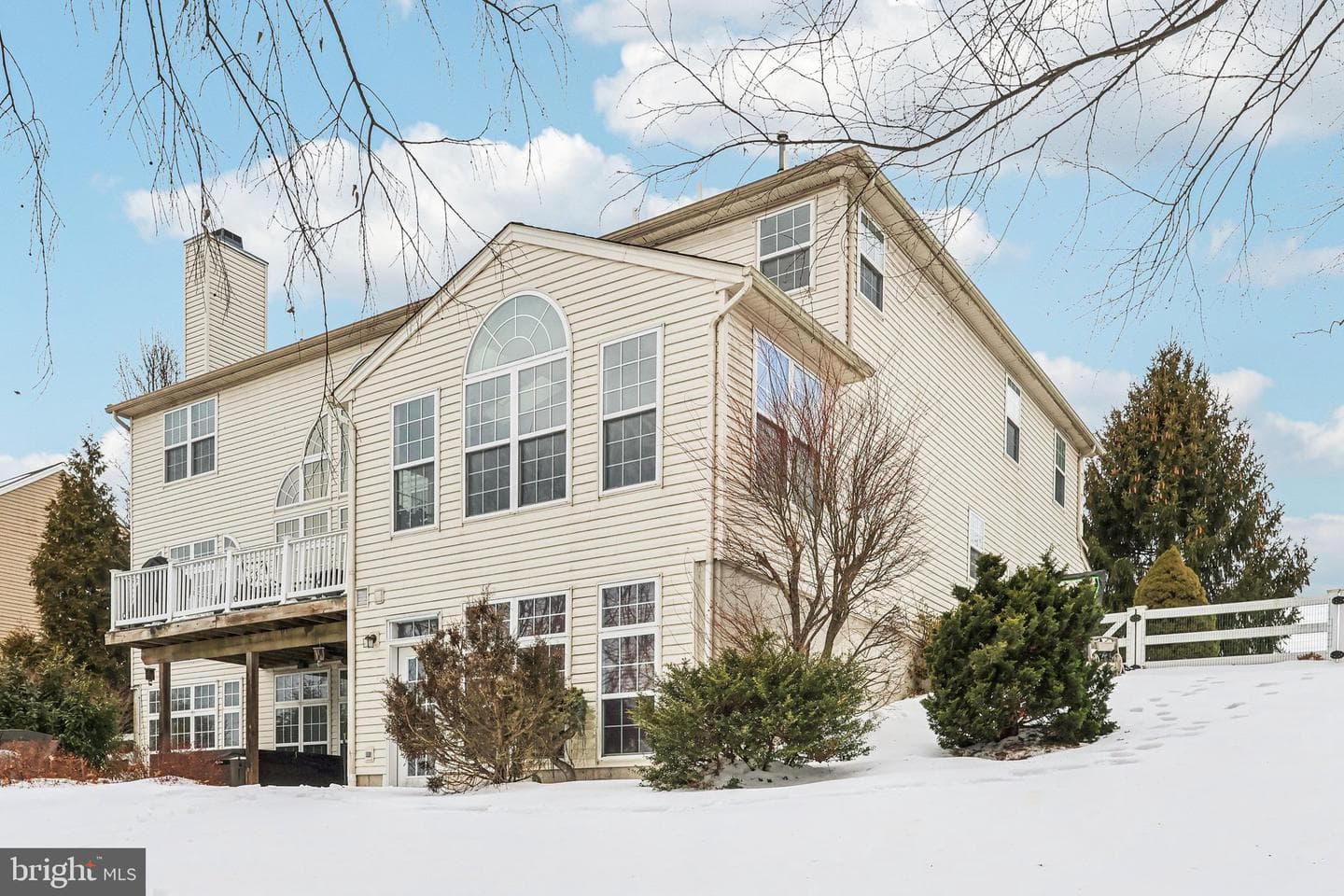 230 N Shadybrooke Drive photo 4