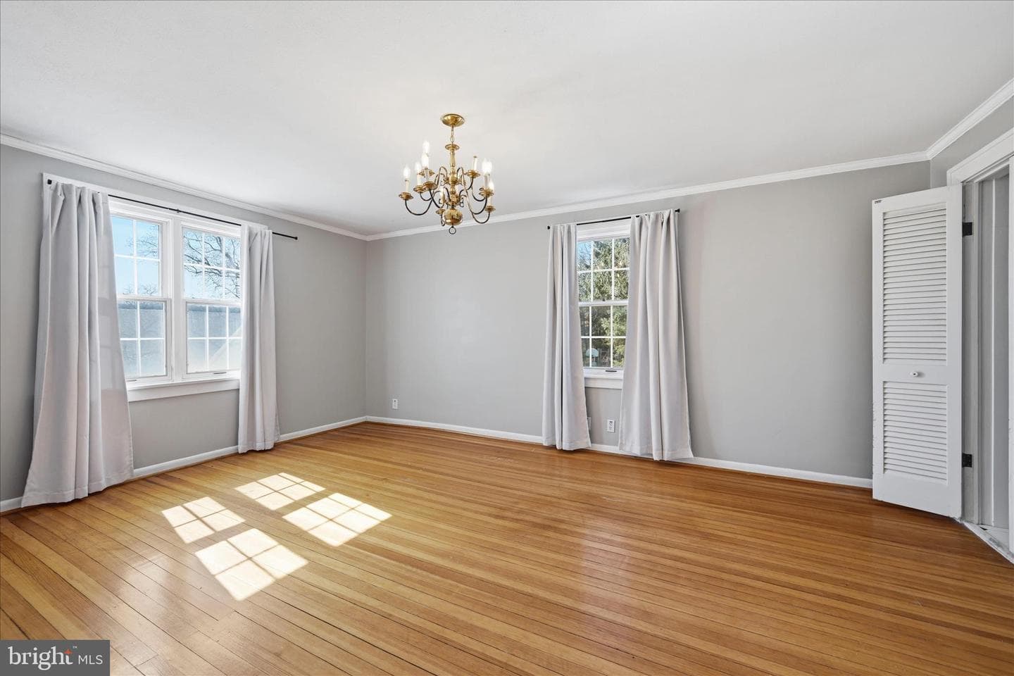 450 Fountain Avenue photo 19