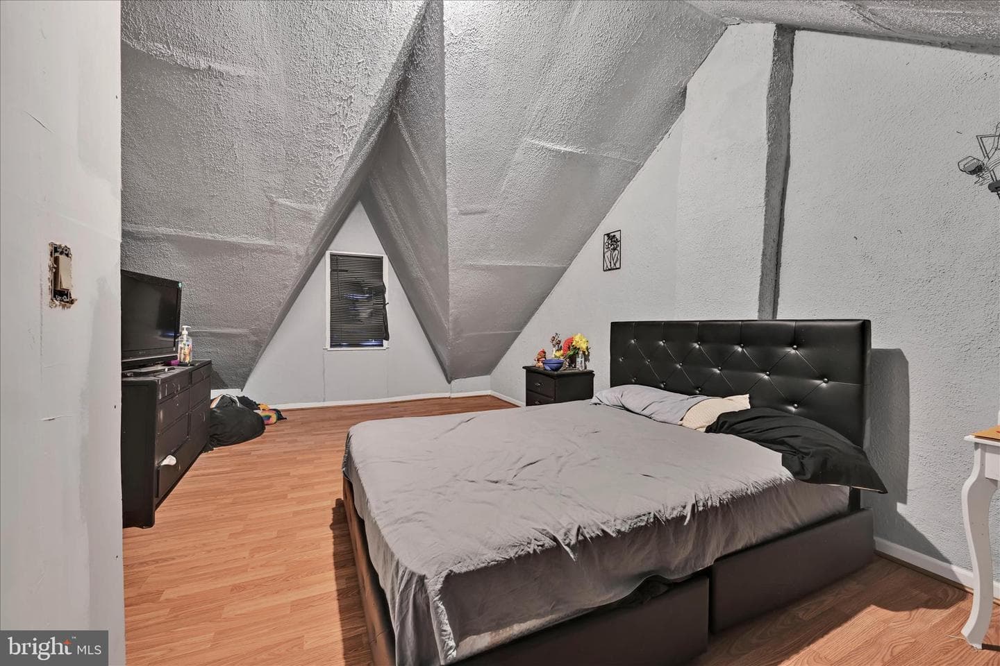 413 Rosenthal Street photo 19