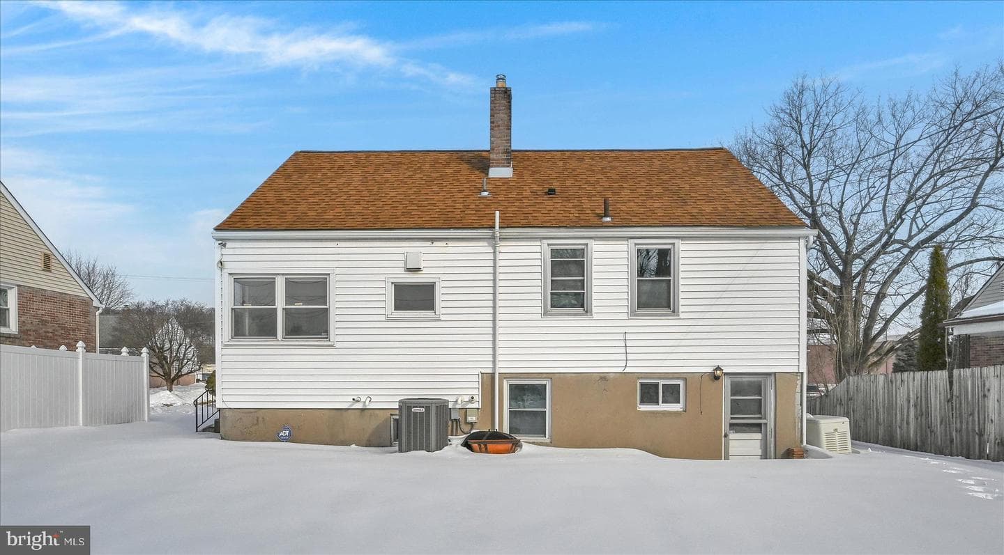 526 Harding Avenue photo 26