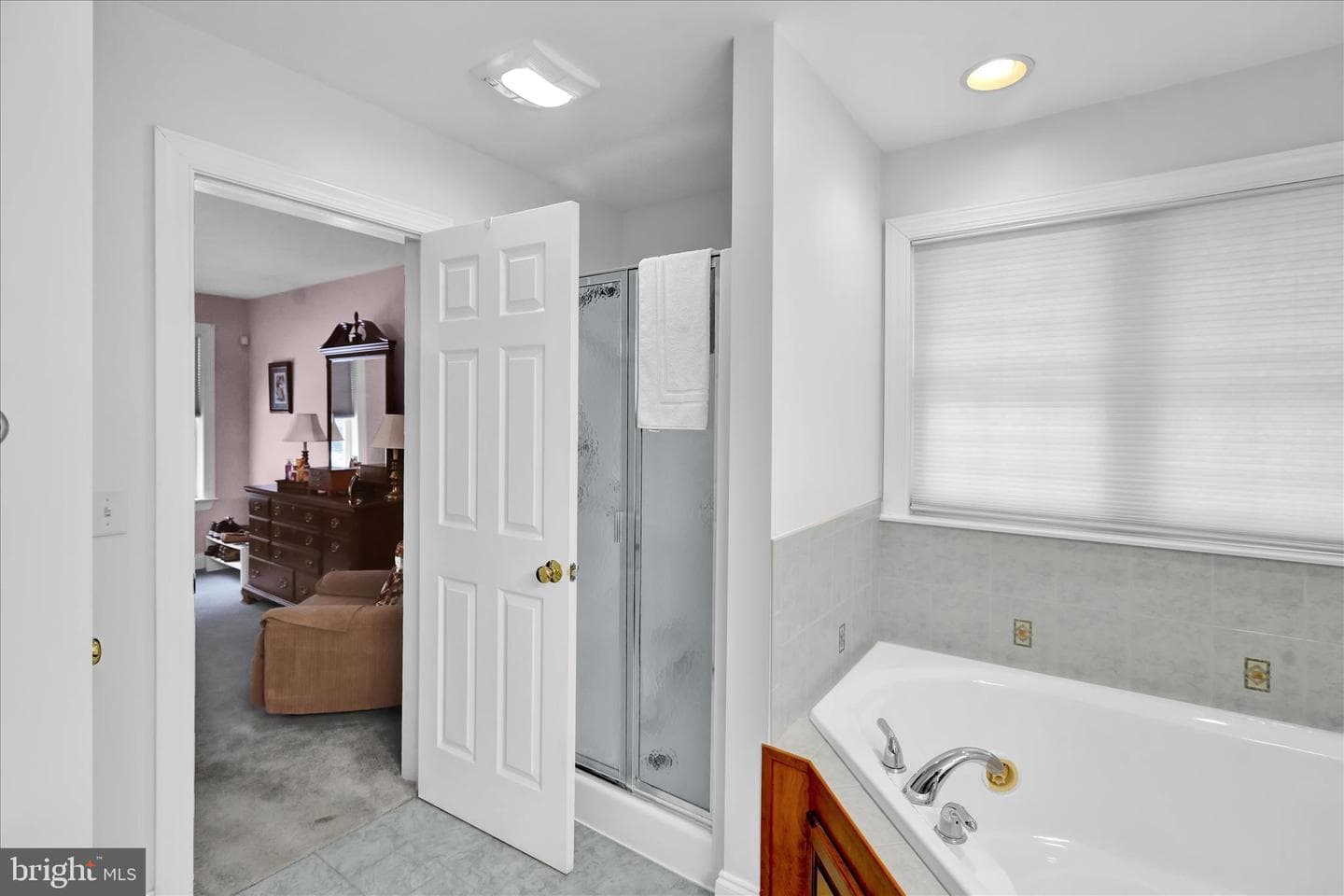 110 S Cacoosing Drive photo 21