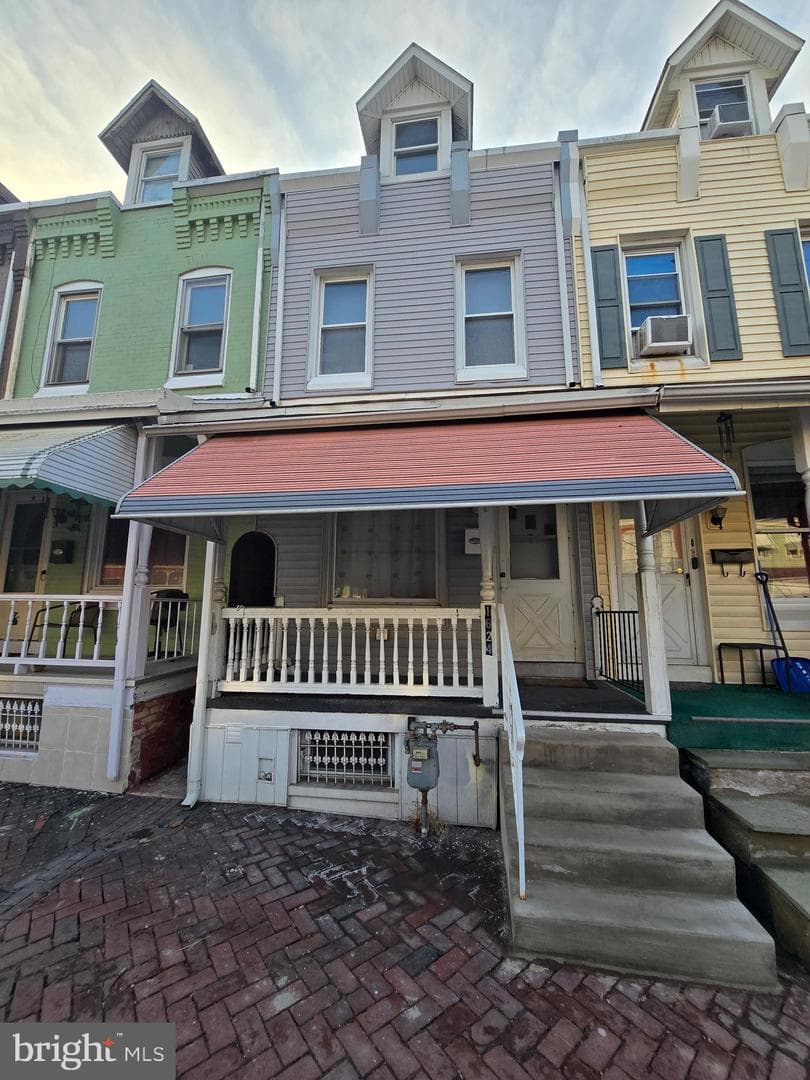 1624 N 10th Street