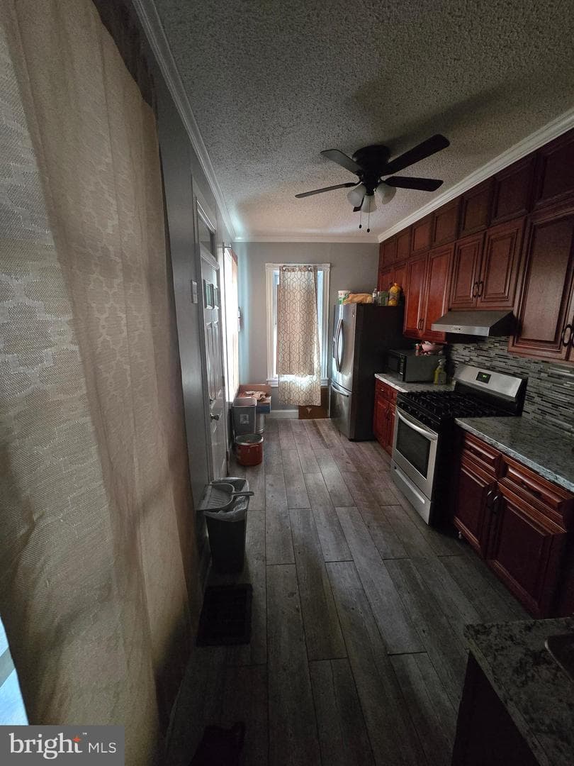 1624 N 10th Street photo 30
